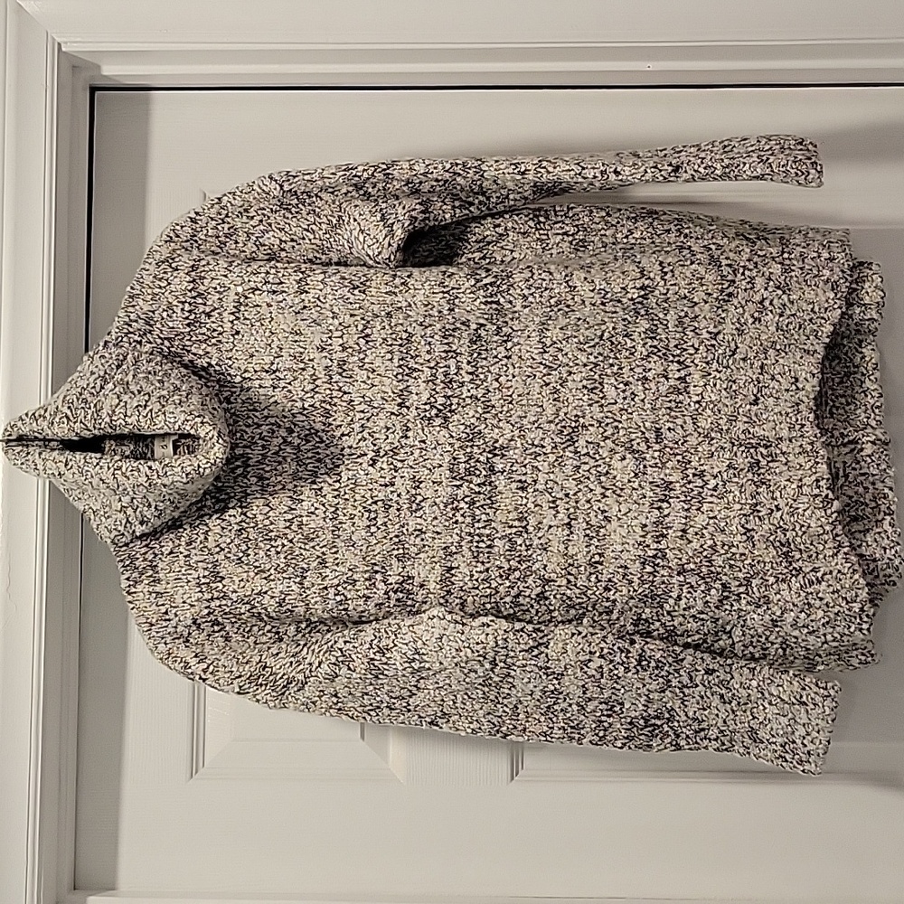 Lou & Grey sweater
